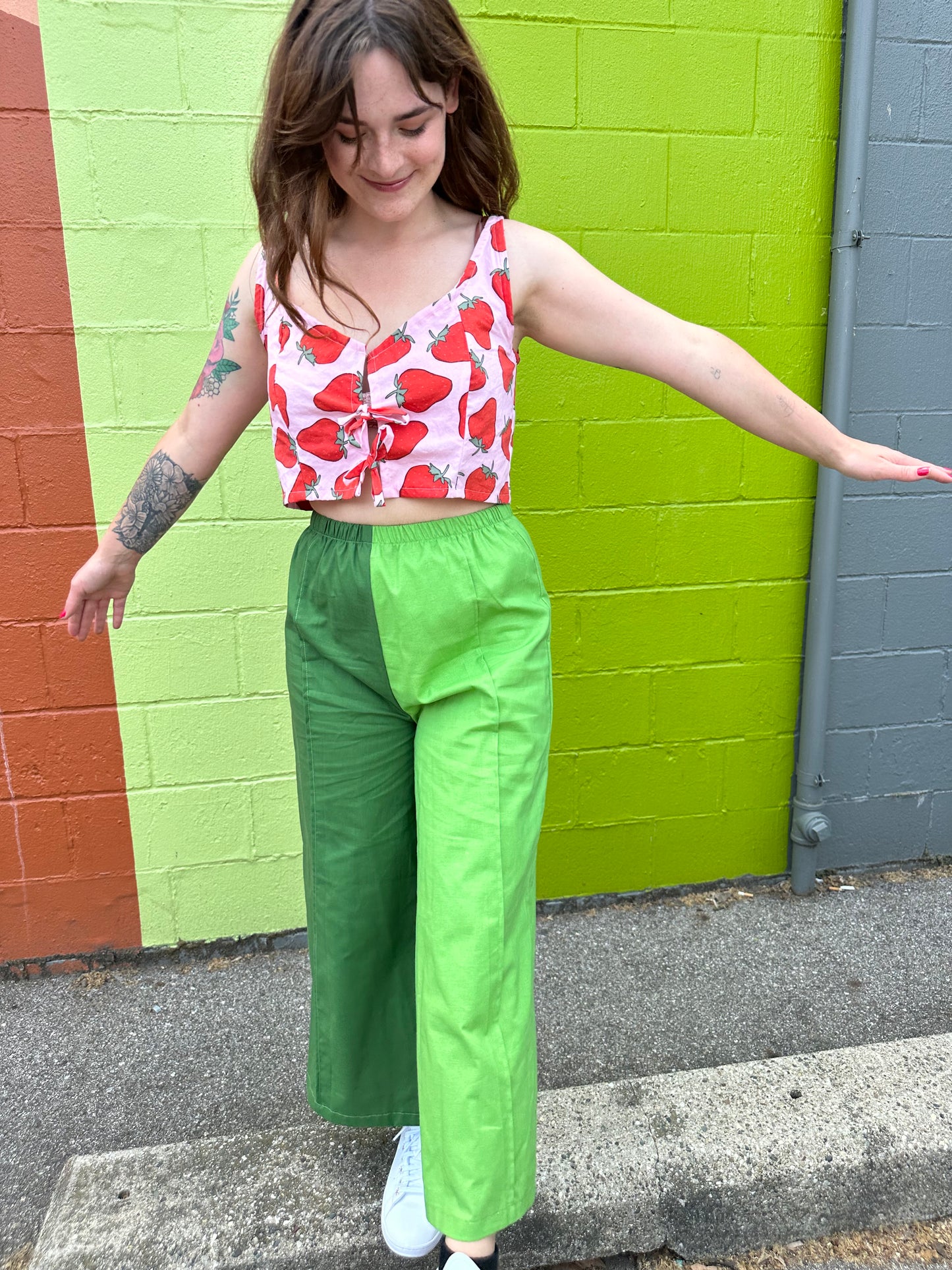 Elle Pants in Basil Green